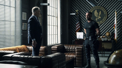 Imagen de S.W.A.T.: Los... (T4): Ep.15 Los heroes del barrio - 3