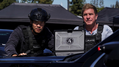 Imagen de S.W.A.T.: Los... (T4): Ep.16 Encerrados - 1