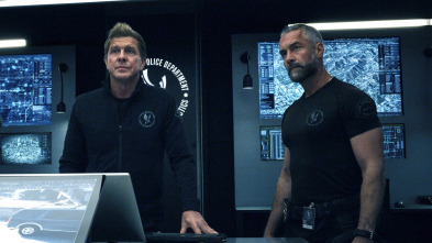 Imagen de S.W.A.T.: Los... (T4): Ep.17 Denunciante - 4