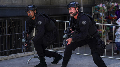 Imagen de S.W.A.T.: Los... (T4): Ep.18 Veritas Vincit - 1
