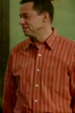 Imagen de Two and a Half Men (T9): Ep.12 ¡Un paso en falso y a Zimbabue! - 1