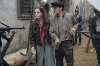 Imagen de Oriana Fallaci (T1): Ep.7 Las chicas no lloran - 15