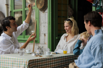 Imagen de So Long, Marianne (T1): Ep.6 Regreso a Hydra - 16