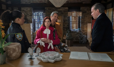 Imagen de Elsbeth (T2): Ep.9 Ni sano ni salvo - 5