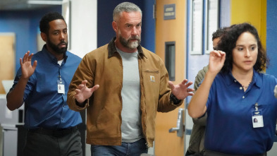 Imagen de S.W.A.T.:  Los... (T8): Ep.15 Rehenes - 5