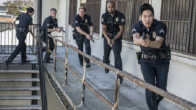 Imagen de S.W.A.T.: Los... (T1): Ep.1 Piloto - 8